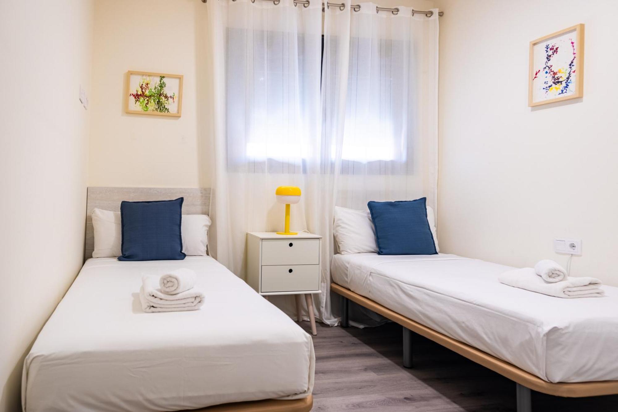With Pool-2bedrooms 2bathrooms-malaga Lägenhet