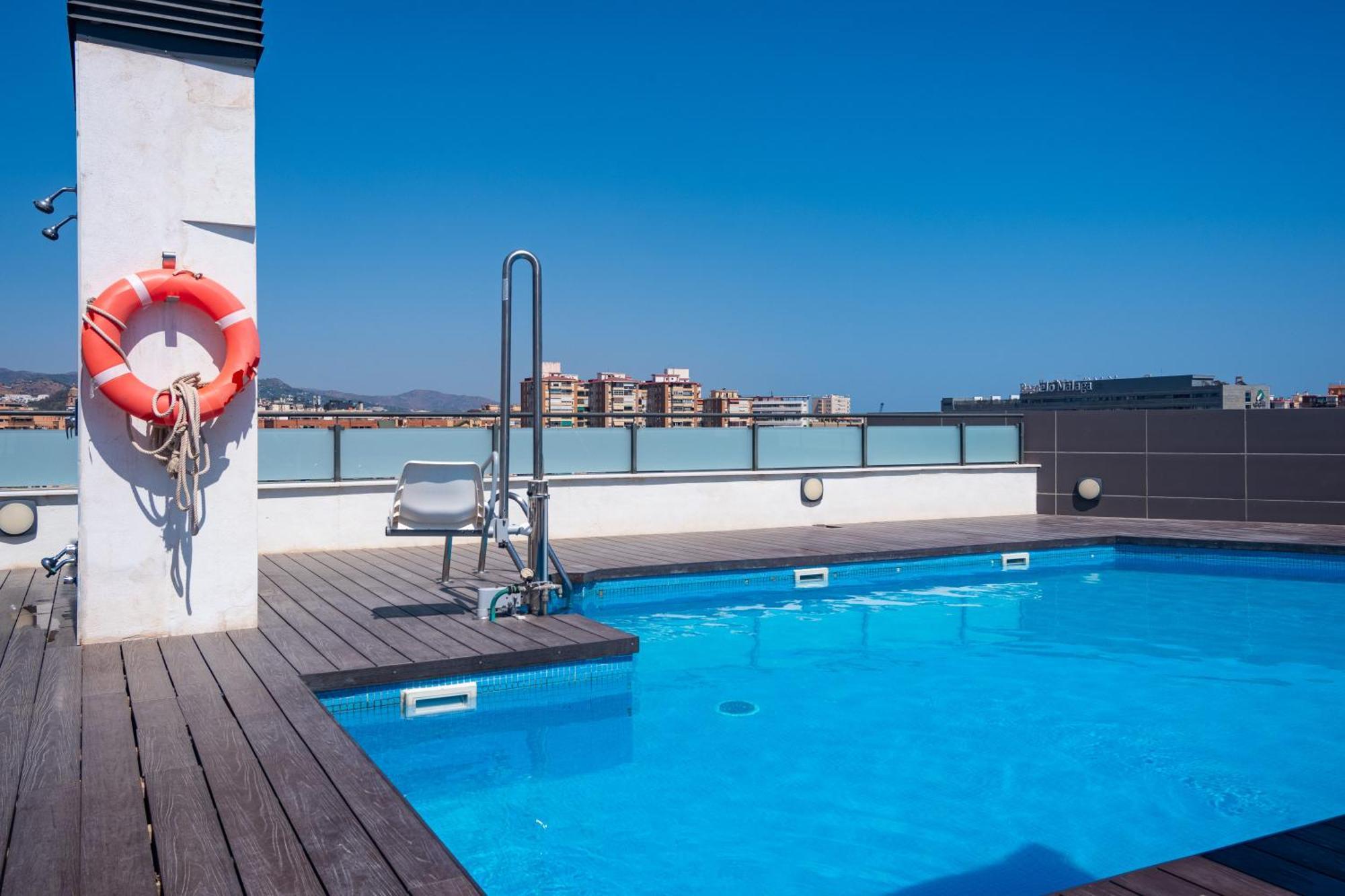 With Pool-2bedrooms 2bathrooms-malaga Lägenhet Málaga